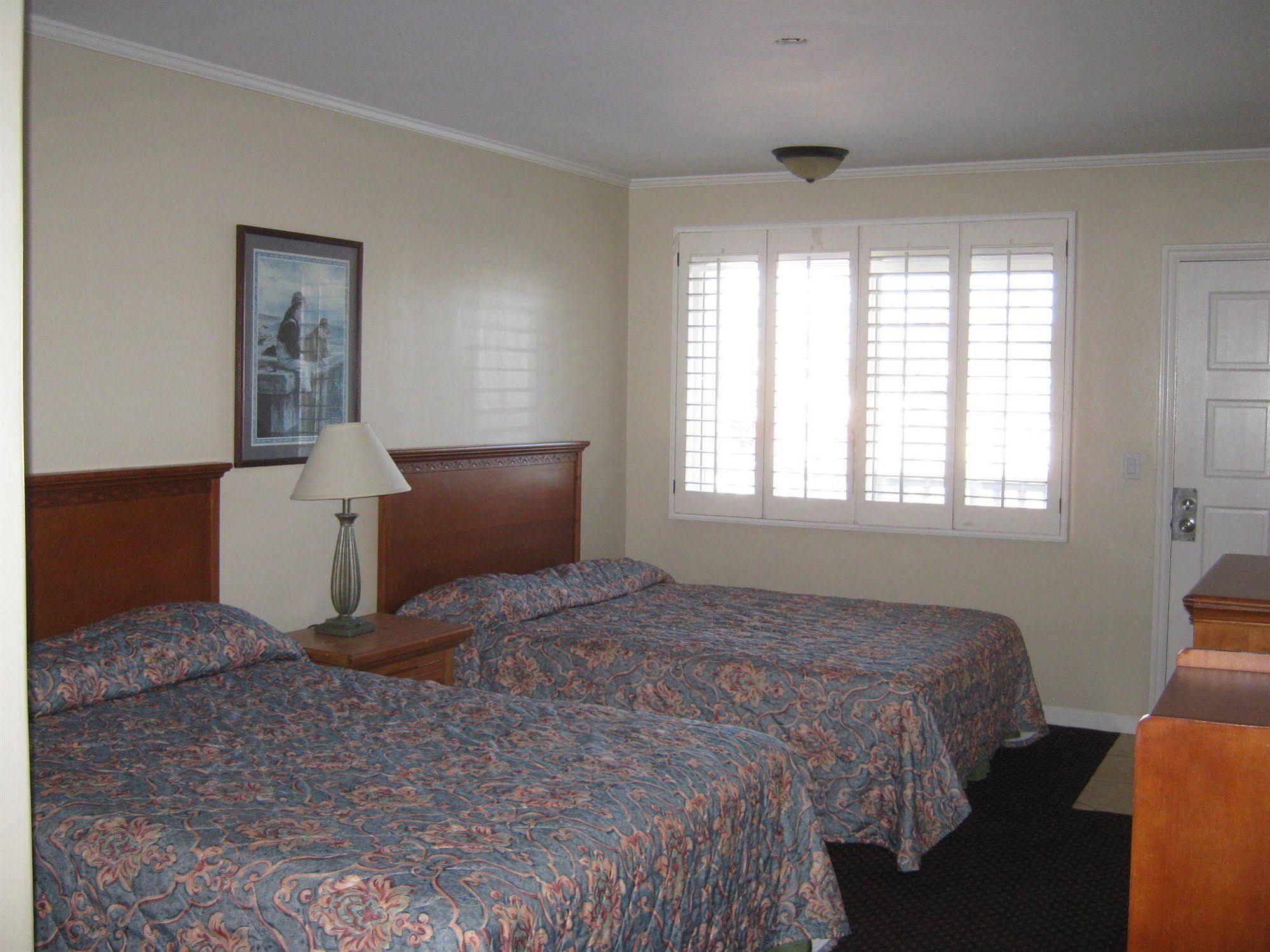 The Shores Inn Ventura Bagian luar foto